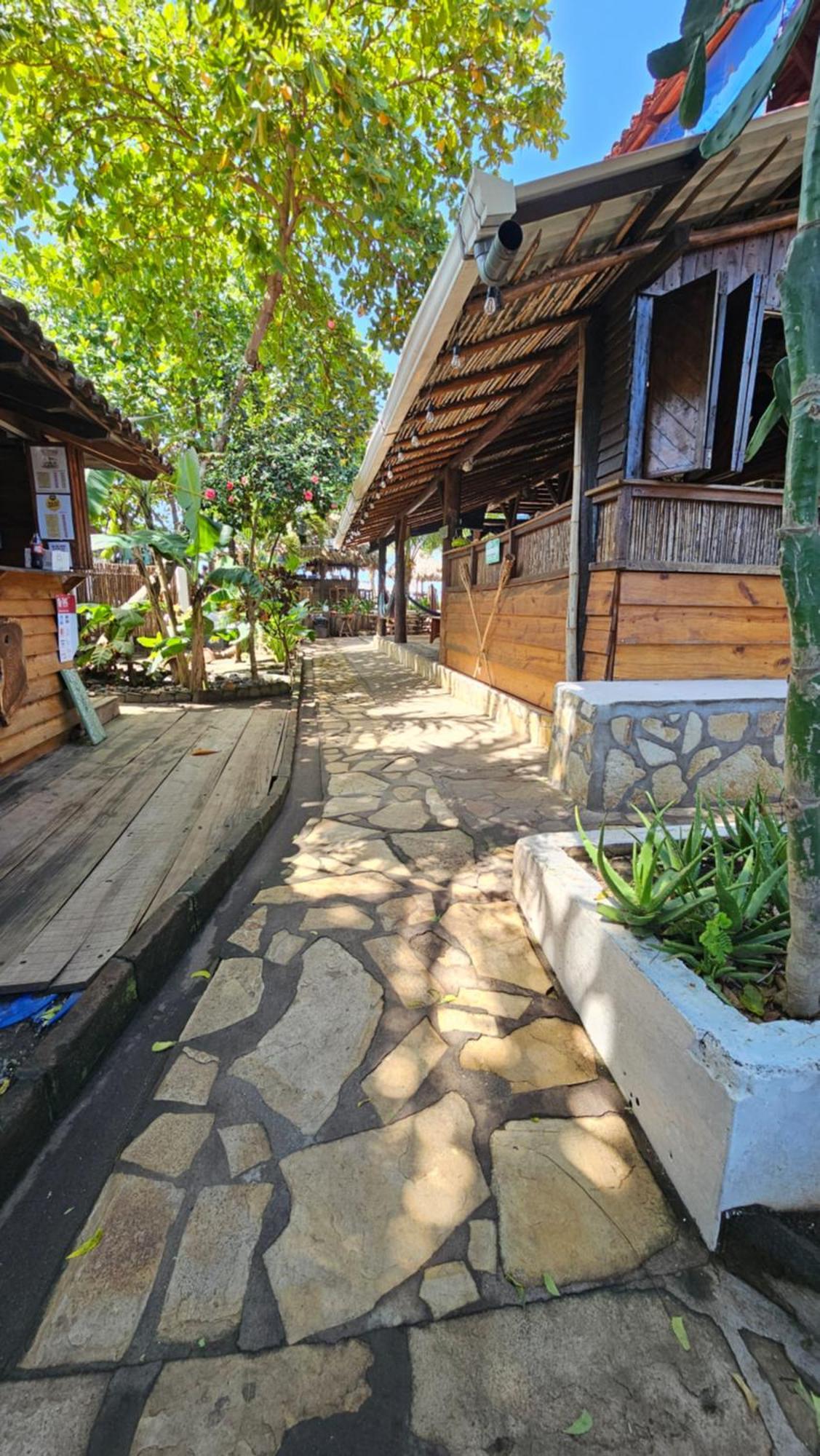 Mano A Mano Eco Hostal Las Penitas Bagian luar foto