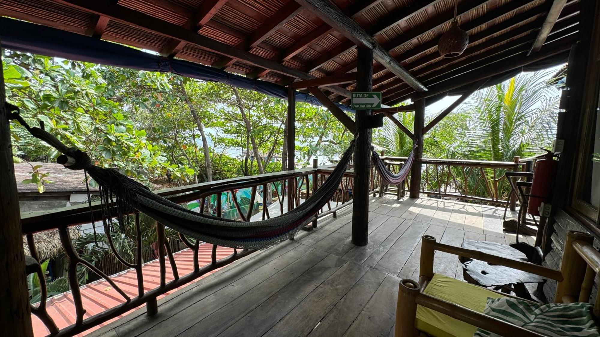 Mano A Mano Eco Hostal Las Penitas Ruang foto